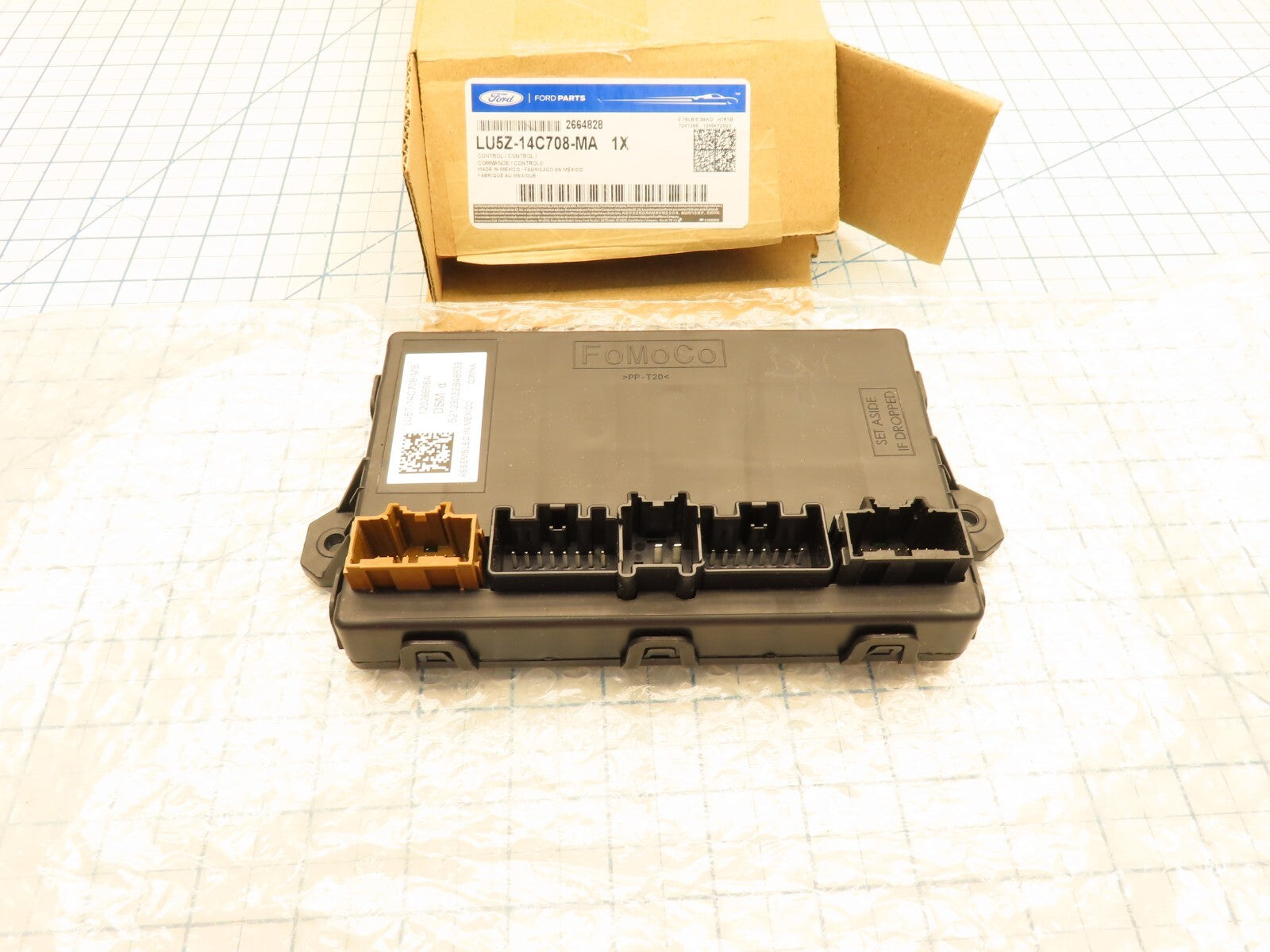 Ford LU5Z-14C708-MA Seat Memory Control Module – Cottonwood Surplus Sales