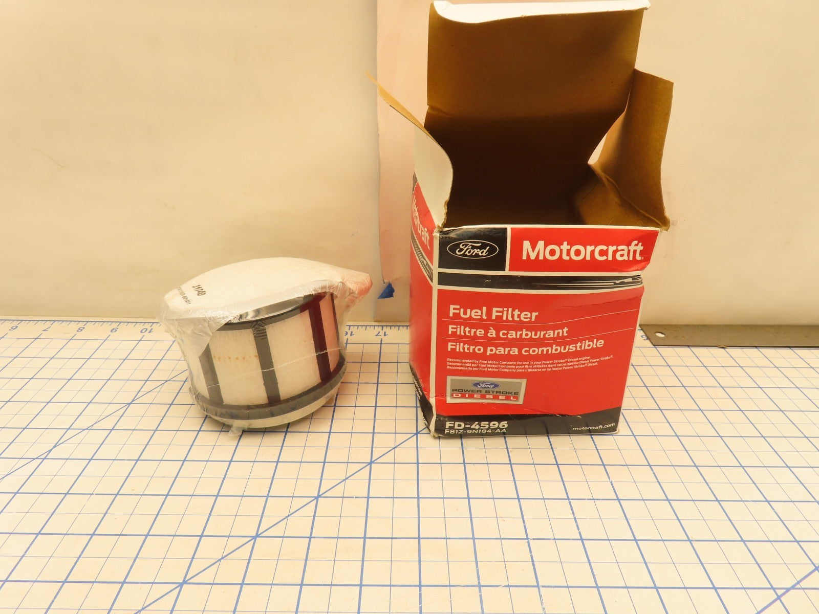Ford F81Z-9N184-AA Fuel Filter Kit FD-4596 Factory Sealed in Ugly Box ...