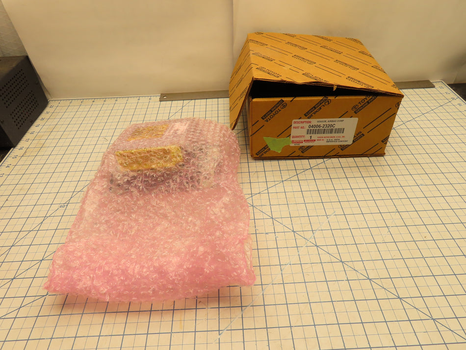 Toyota 04006-2320C Air Bag Airbag Sensor Module Factory Sealed