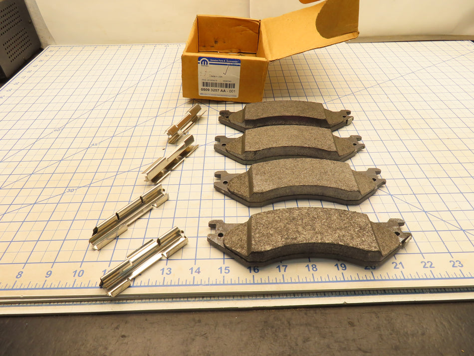 Mopar 05093257AA Rear Back Brake Pad Set