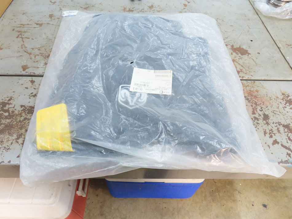 Mopar 82213395AB Front Floor Mat Kit Black Carpet Ram Factory Sealed