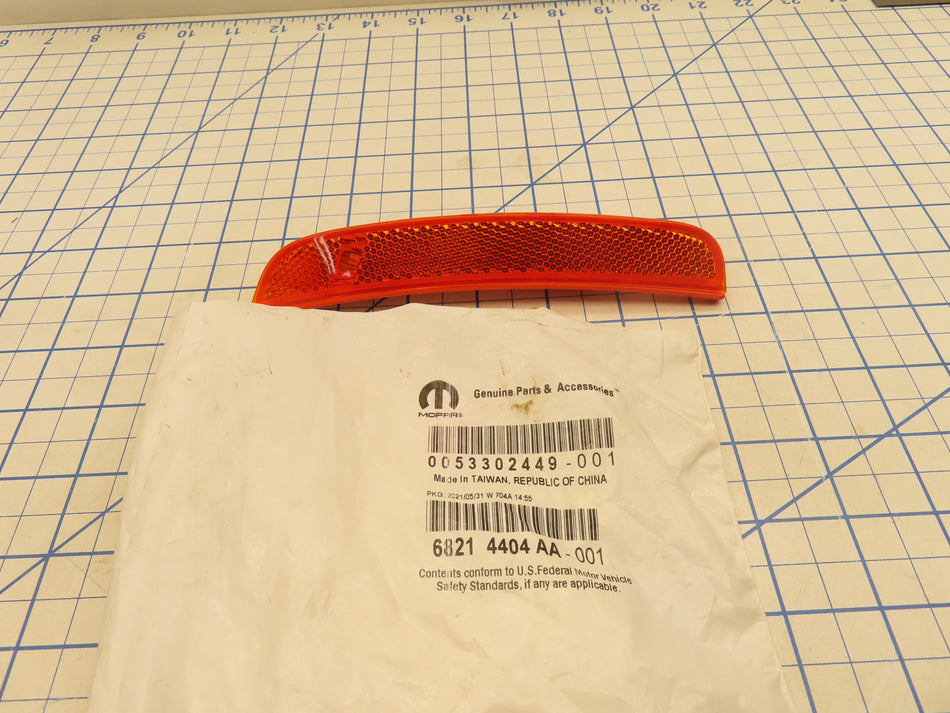 Mopar 68214404AA Side Marker Light Lamp Front Amber Right RH