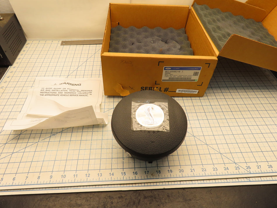 DR3Z-63043B13-AD Steering Wheel Airbag Horn Button Cobra