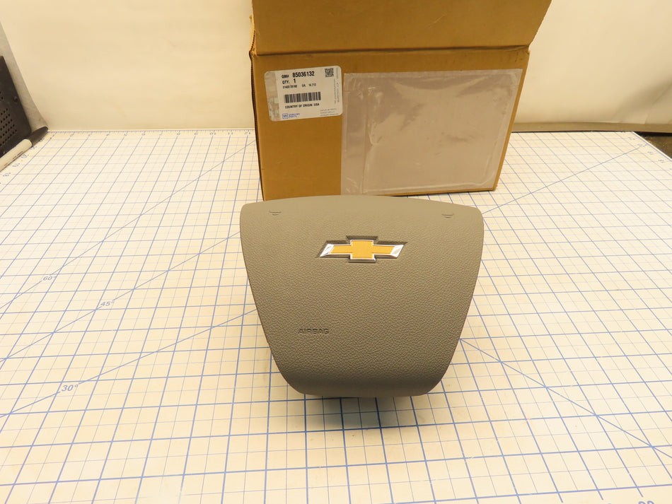 GM 85036132 Airbag Steering Wheel Horn Cover New General Motors Gray