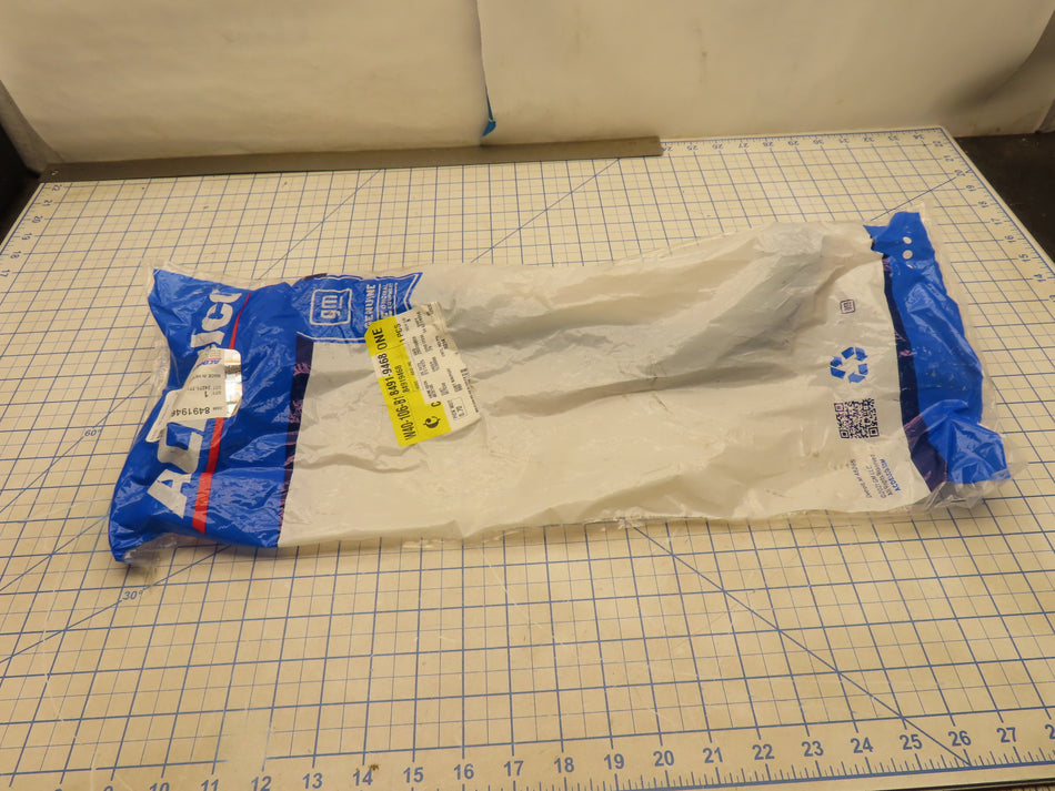 GM 84919468 Radiator Inlet Coolant Hose Factory Sealed General Motors