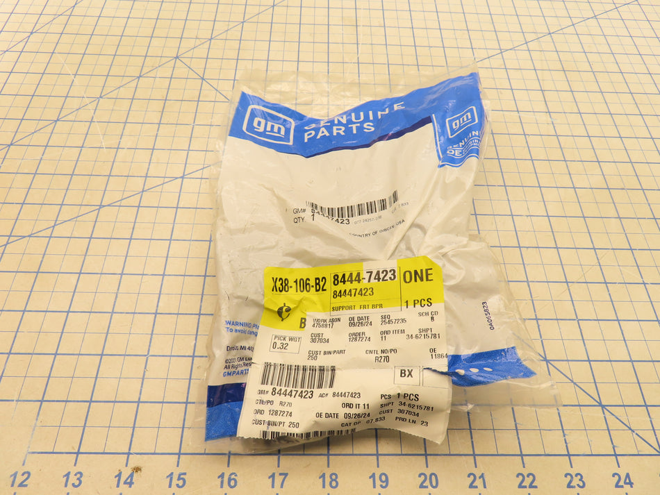 GM 84447423 Front Bumper Support Bracket Left LH Factory Sealed General Motors