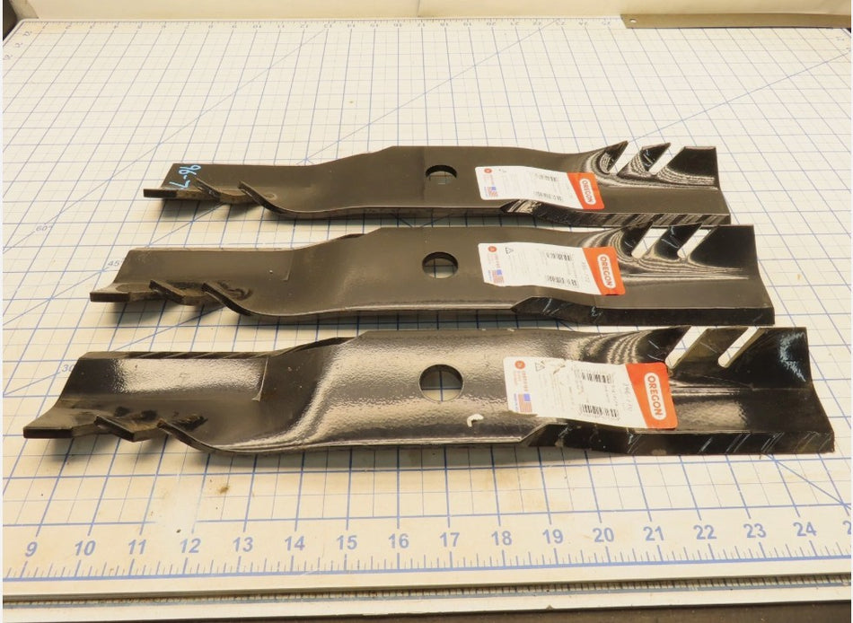 Oregon 396-770 17-1/16" L 7/8" CH Fit Deere M136185 3 Pack Blades 48" Cut